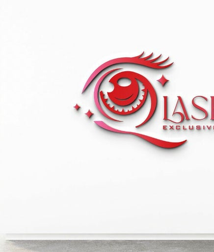 QLashes Exclusive Design 2paveikslėlis