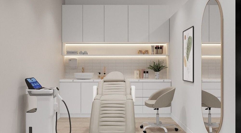 Modern treatment room at Queen Brows and Skin - Doncaster East, Melbourne, Victoria, AU with stylish furnishings.