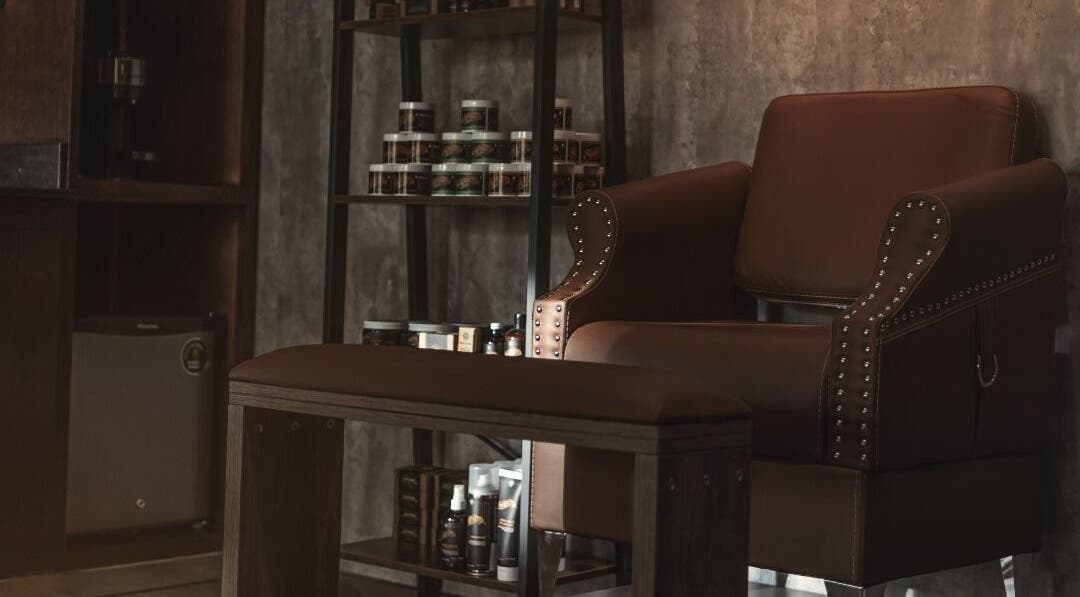 Silla de barbería en Barber Sports & Spa Los Mochis, Los Mochis, Sinaloa, MX.