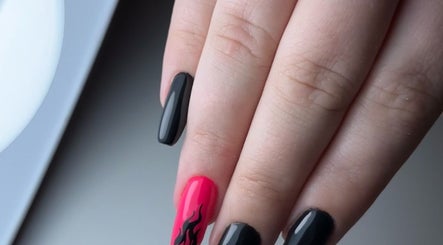 Luna Nails, bilde 3