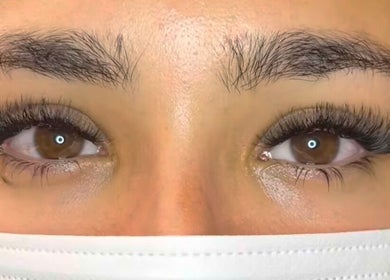 Close-up of styled eyelashes at Rm Lashes, London, England, GB, showcasing expert eyelash extensions.