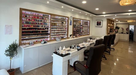 Chelsea All In One Spa obrázek 2
