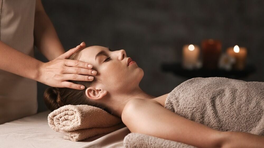 Head Face Neck & Shoulder Massage - Shirley Massage Center