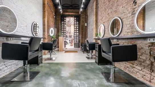 Chande Hair Stylist - Lab129