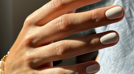 Nails by Emel Kyamilova