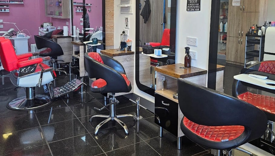 Sunset hair salon, bilde 1