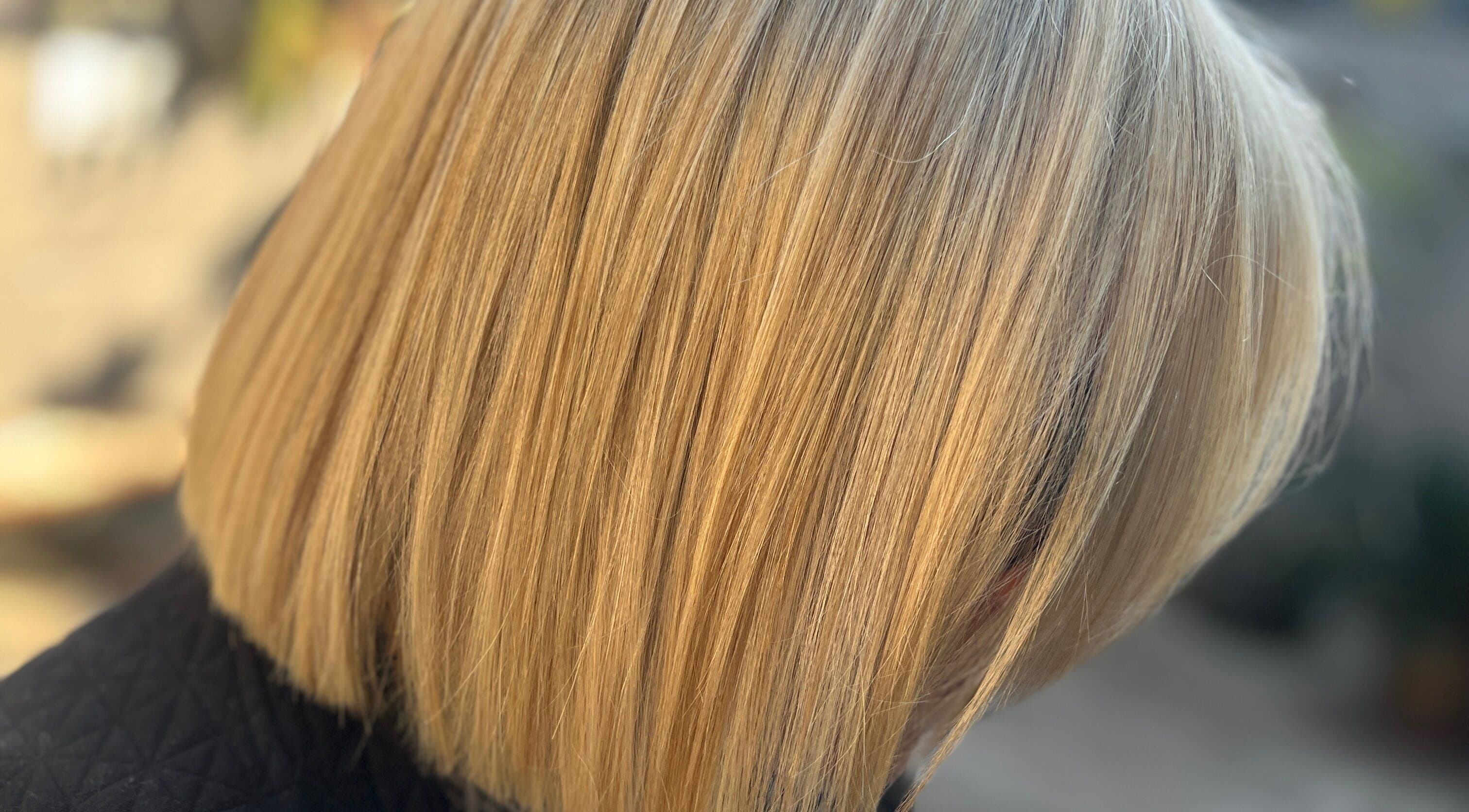 Sleek blonde bob hairstyle at Taryn Lee Hairdressing, Johannesburg, Gauteng, ZA.