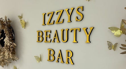 Izzy’s Beauty Bar