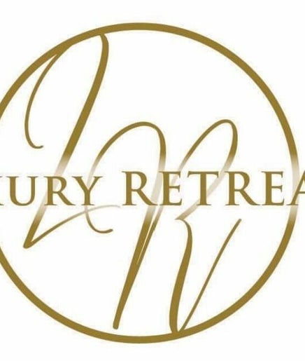 Luxury Retreat image 2