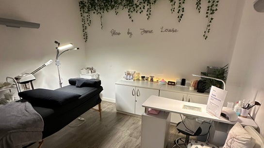 Glow Beauty by Jamie-Louise