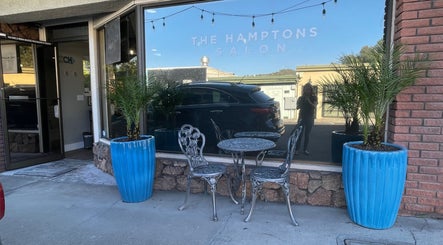 THE HAMPTONS SALON Bild 3