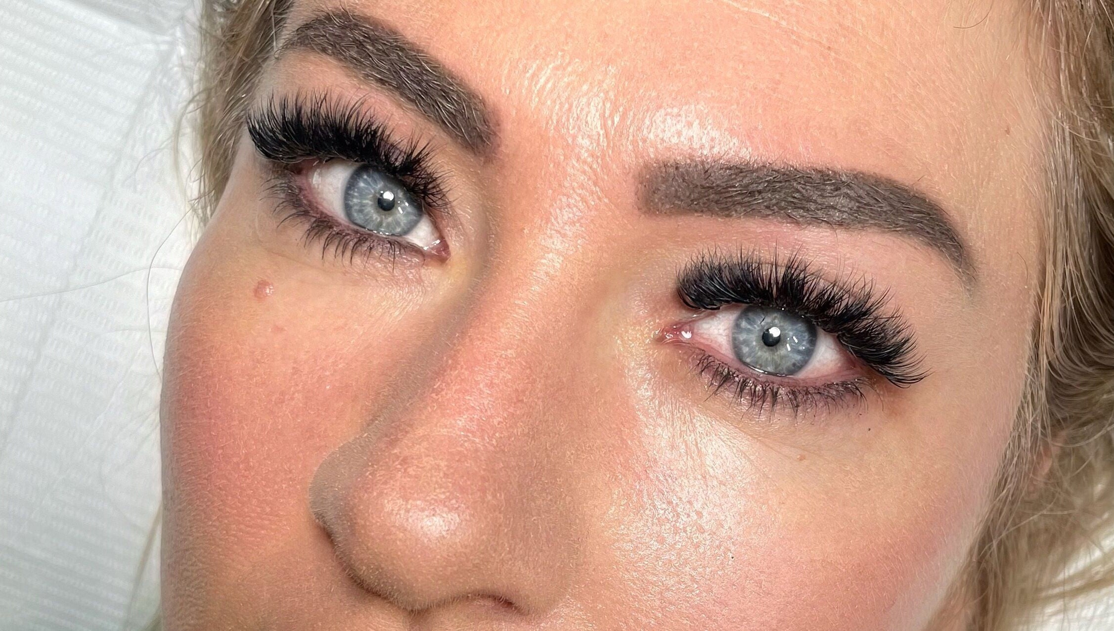 Close-up of dramatic eyelash extensions at Jessica Grace Artistry, Boksburg, Gauteng, ZA.