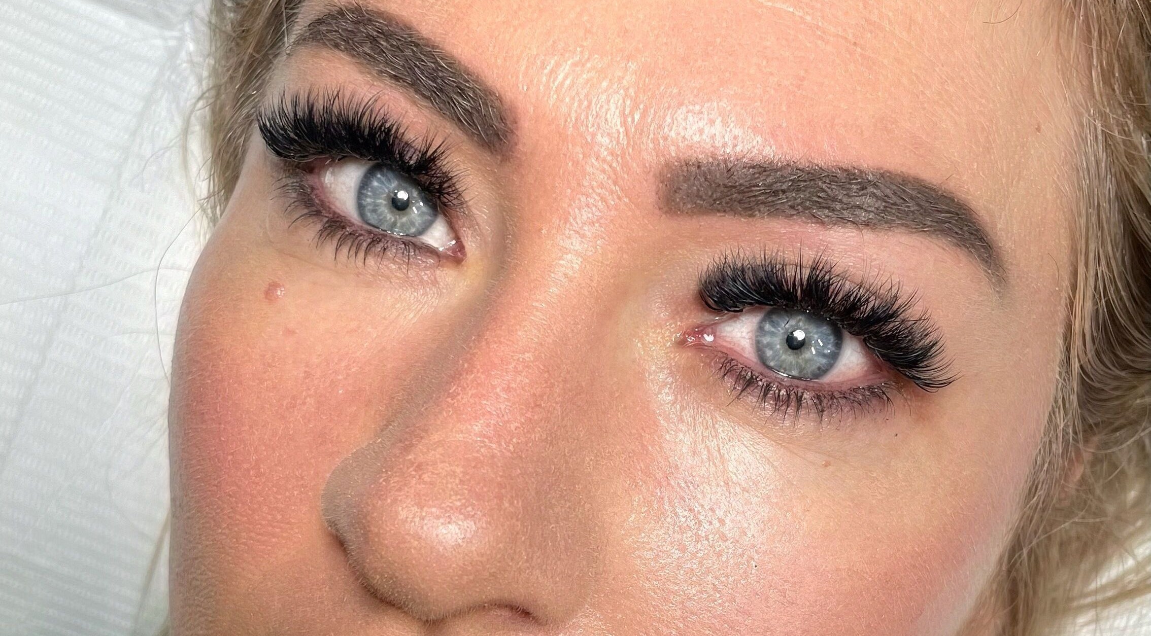 Close-up of dramatic eyelash extensions at Jessica Grace Artistry, Boksburg, Gauteng, ZA.