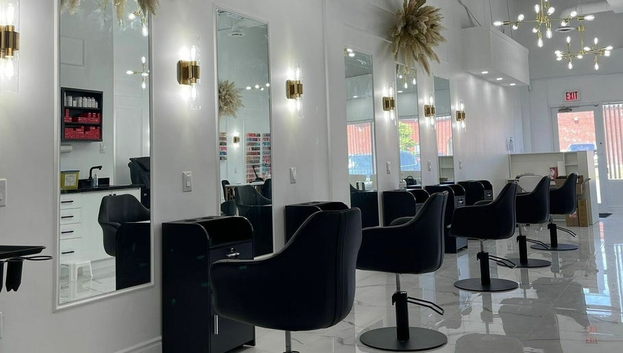 Twenty Six Beauty Bar, bild 1