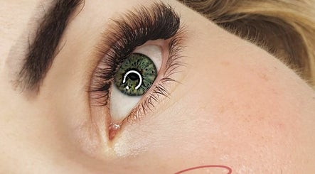 Belleza Stylist image 2