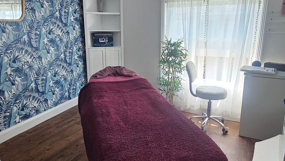 Precision Therapy at Hairmonious Emsworth image 1
