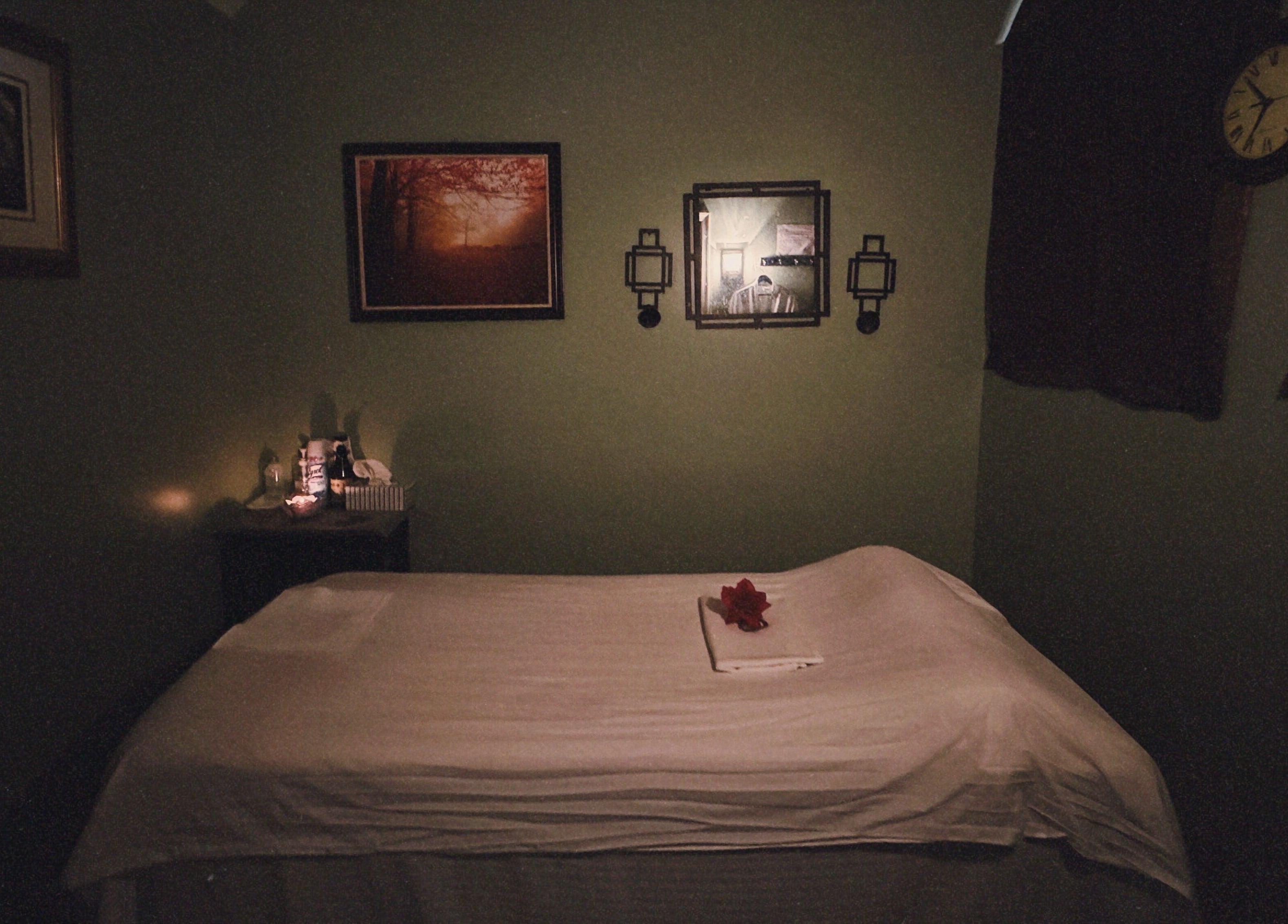 Cozy massage room at Asian Massage, Chesapeake, Virginia, US featuring a relaxing ambiance.