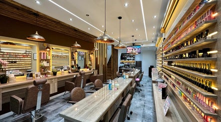 Mary's Hair Nail & Beauty图像2