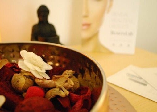 Serene decor at Gems Beauty in Swindon, England, GB featuring a floral bowl for relaxation.