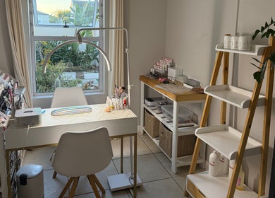 Bright nail station at H.O.T - House of Trend, Cape Town, Western Cape, ZA. Light decor and natural ambience.