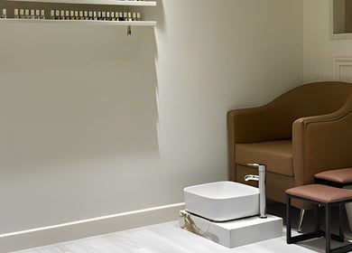 Cozy pedicure area at Assort Spa & Beauty Salon, Muscat, Muscat Governorate, OM, showcasing modern amenities.