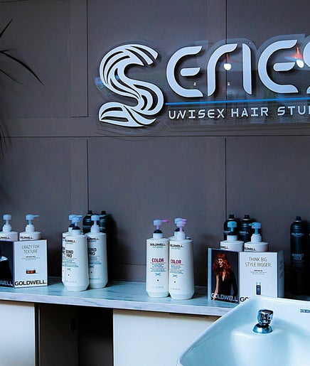 Series Hair Studio imaginea 2