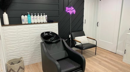 Canvas Hair Studio изображение 3