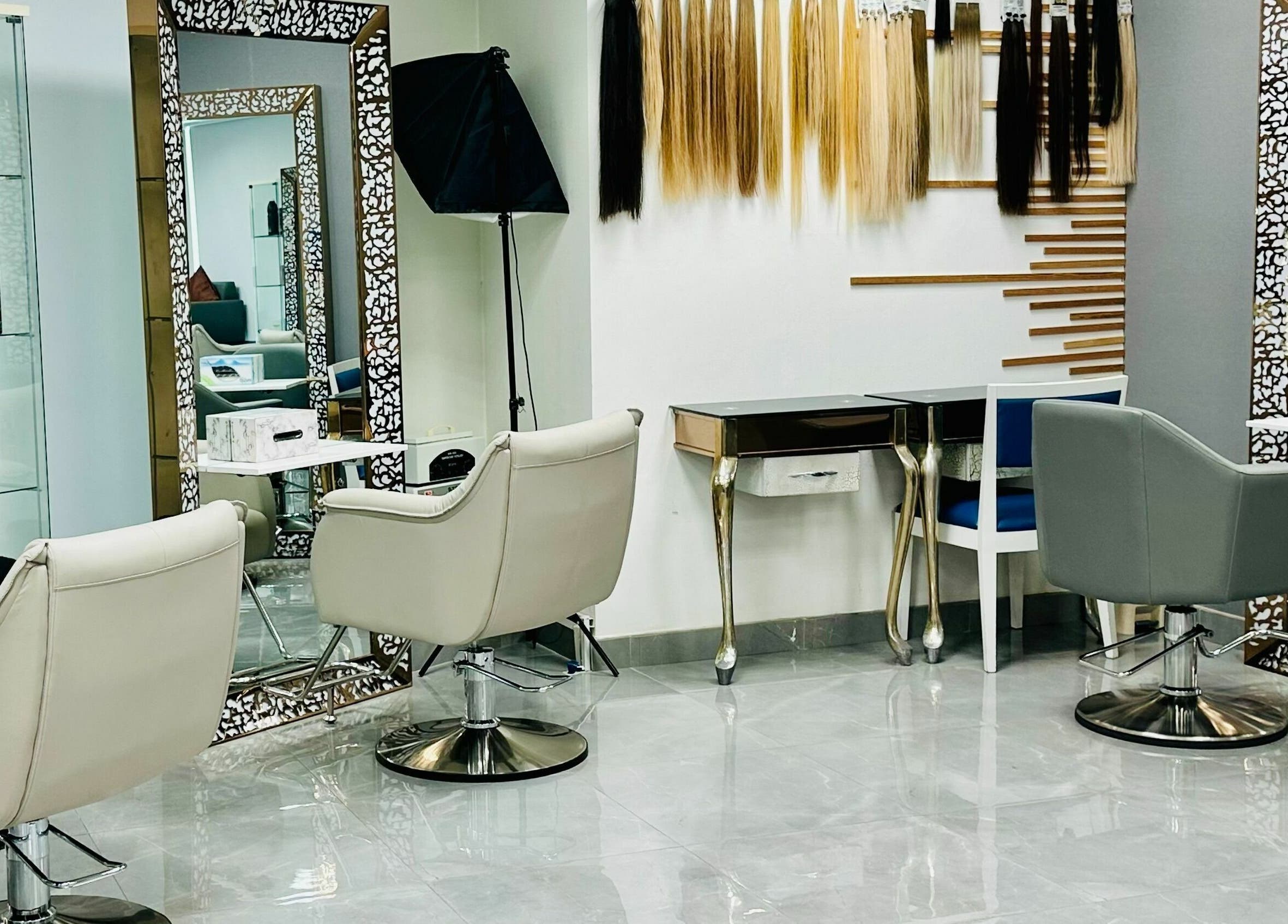 Elegant styling stations at Ultimo Capelli Beauty Centre DMCC in Dubai, Dubai, AE, showcasing luxury salon design.