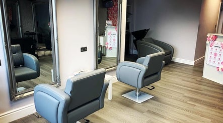 Classeys Salon