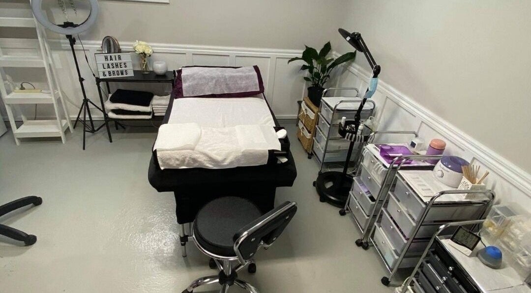 Performance - Hair, Lashes and Brows in Te Awamutu, Waikato, NZ offers a serene beauty room setup.