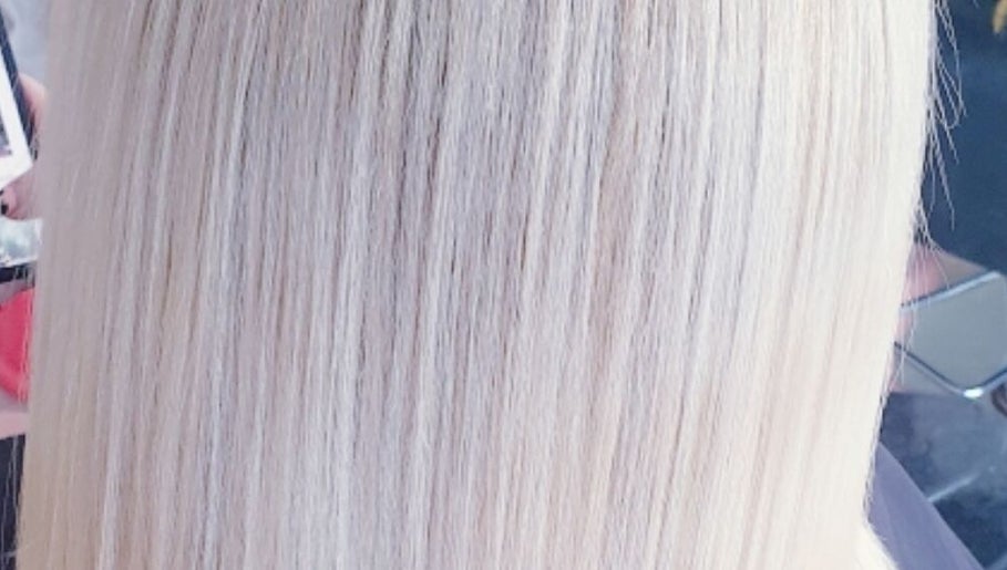 Lushh Hair image 1