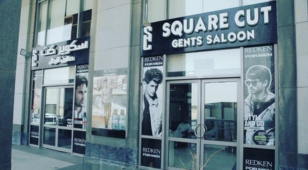 Square Cut Gents Salon – obraz 2