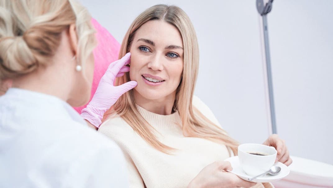 Professional skin consultation at Radiant Skin Aesthetics, Umhlanga, KwaZulu-Natal, ZA for personalized skincare.