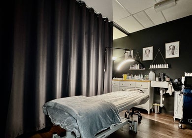Tranquil treatment room at Mandala Holistic Wellness and Mandala Aesthetics, Melbourne, Victoria, AU.