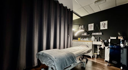 Tranquil treatment room at Mandala Holistic Wellness and Mandala Aesthetics, Melbourne, Victoria, AU.