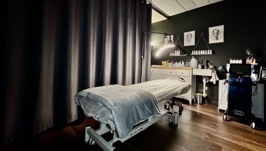 Cozy treatment room at Mandala Holistic Wellness and Mandala Aesthetics in Melbourne, Victoria, AU.