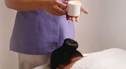 In-Home Service Women I خدمات منزلية للنساء offering a relaxing massage in Riyadh, Riyadh Province, SA.