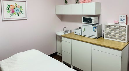 Indy Beauty Room image 3