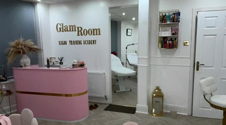 Glam Room image 2