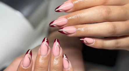 Nail Lab by El