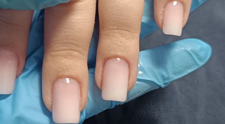 Immagine 3, Sol Does Nails