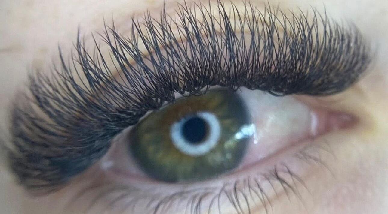Close-up of stunning eyelash extensions at Luxemallia, Bexley, New South Wales, AU.