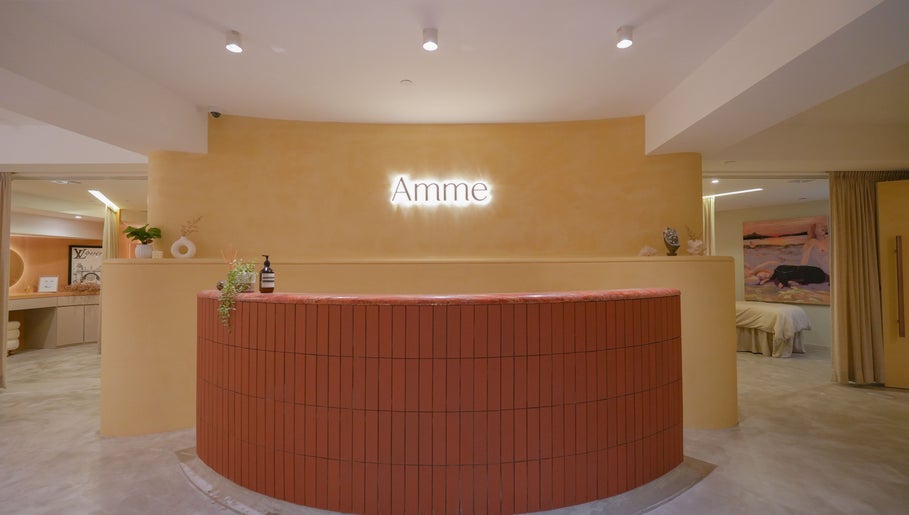 Amme's welcoming lobby in Central, Hong Kong Island, HK, featuring a stylish reception desk.