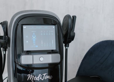 MediTone body contouring device at Beautiology, Auckland, Auckland, NZ for advanced skin treatments.