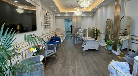Azera Beauty Clinic & Academy afbeelding 3