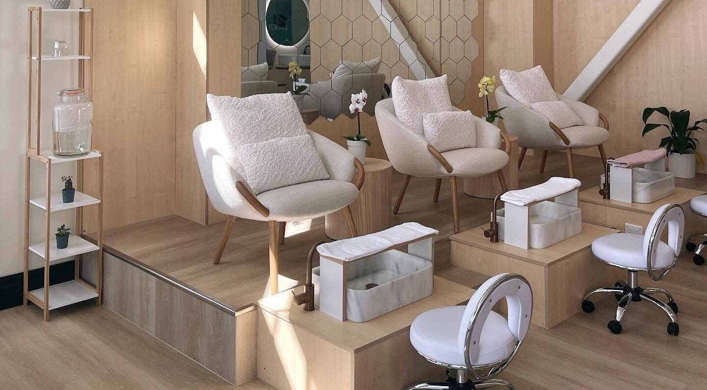 Luxurious pedicure chairs at Diamond Day Spa, Lower Hutt, Wellington, NZ with plush seating and relaxing ambiance.