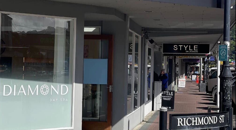 Entrance to Diamond Day Spa on Richmond St, Lower Hutt, Wellington, NZ.