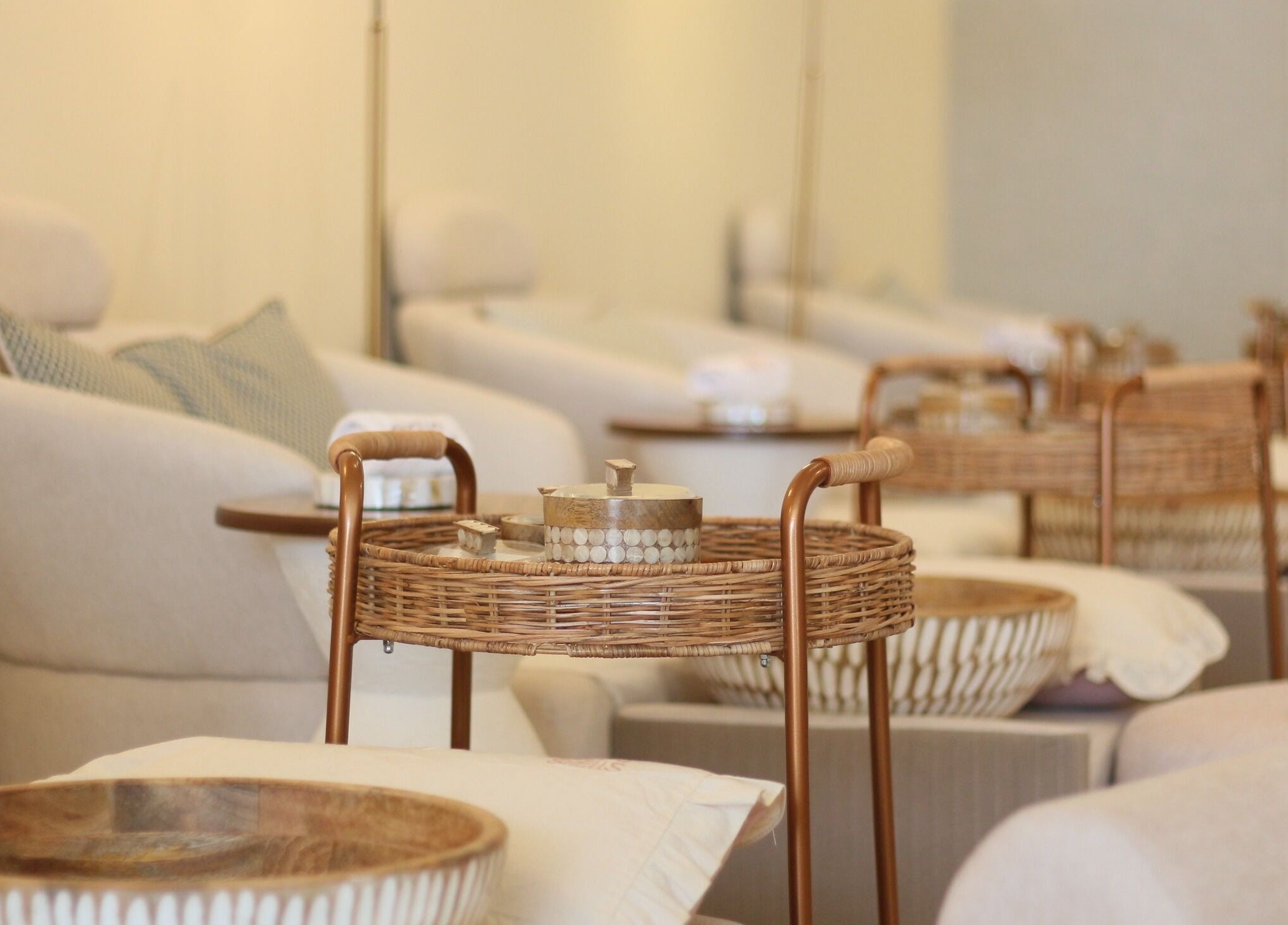 Relaxing spa interior at Shells spa | أصداف سبا, الرياض, منطقة الرياض, SA with cozy seating.