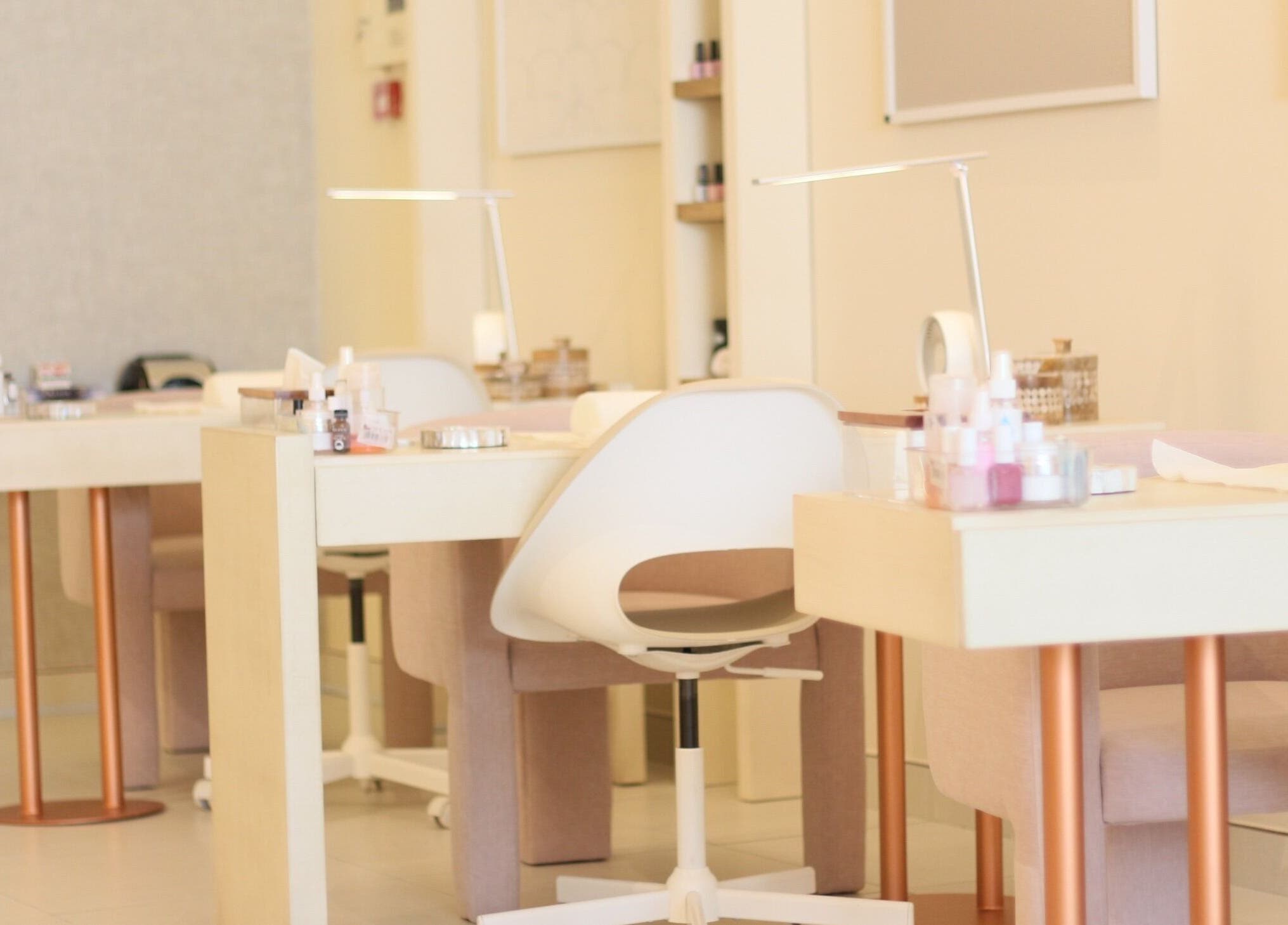 Modern nail care stations at Shells spa | أصداف سبا, الرياض, منطقة الرياض, SA, offering top wellness services.