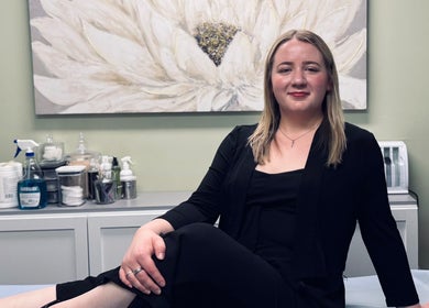 Experienced beautician at Beauty Lounge of Hanover in a treatment room, Hanover, Pennsylvania, US.